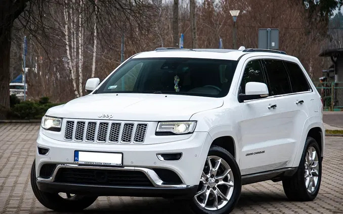 jeep grand cherokee mazowieckie Jeep Grand Cherokee cena 119900 przebieg: 110000, rok produkcji 2017 z Węgliniec